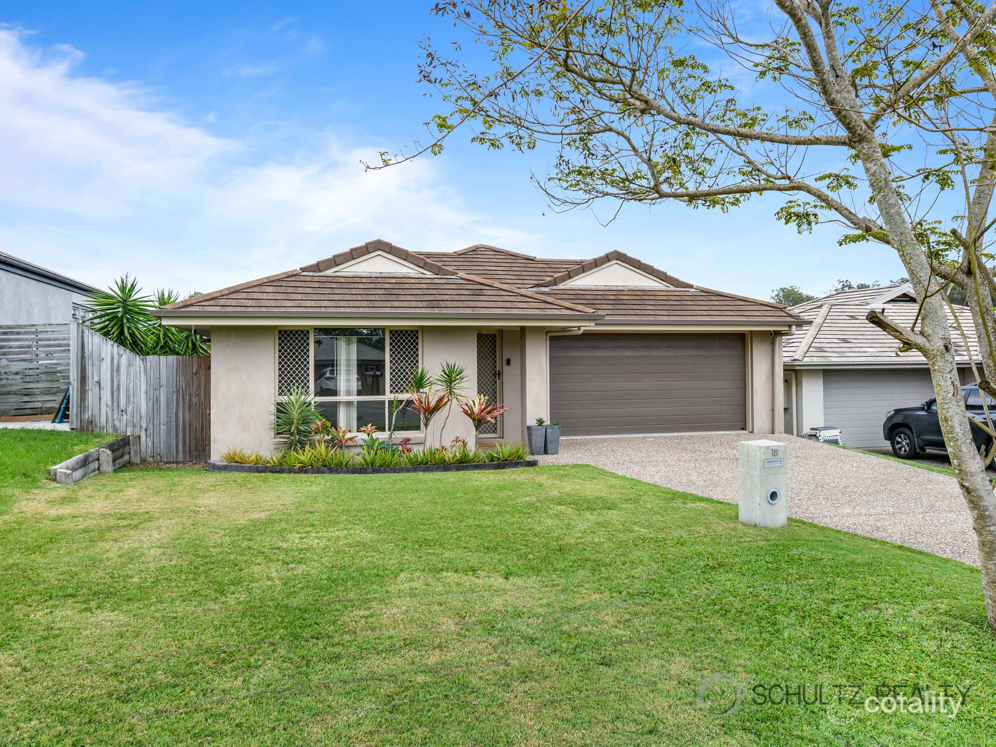 18 Wyndham Cct, Holmview, QLD 4207