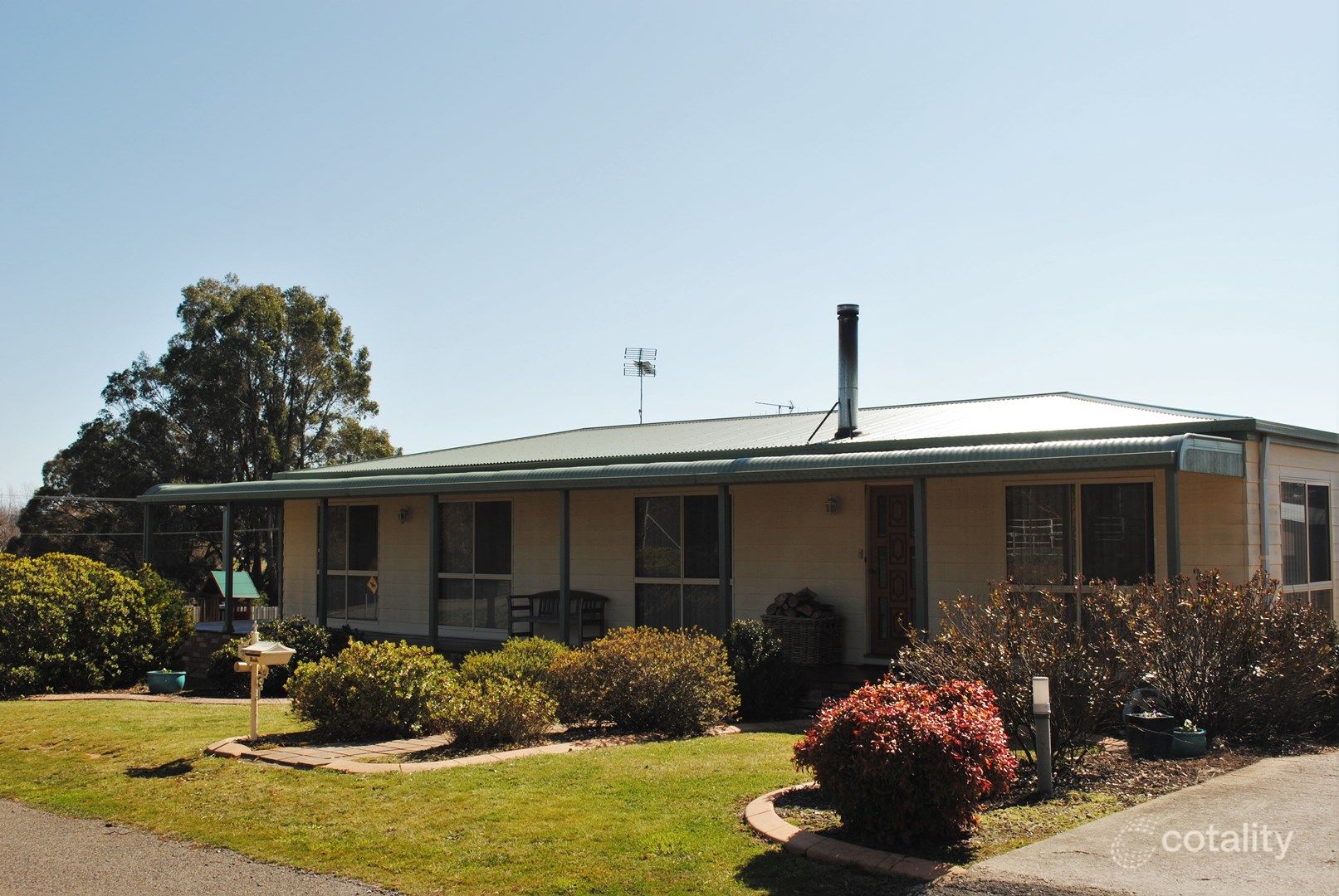 28 East St, Crookwell, NSW 2583
