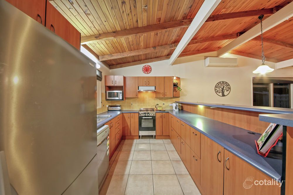 4 Lerose Ave, Kallangur, QLD 4503