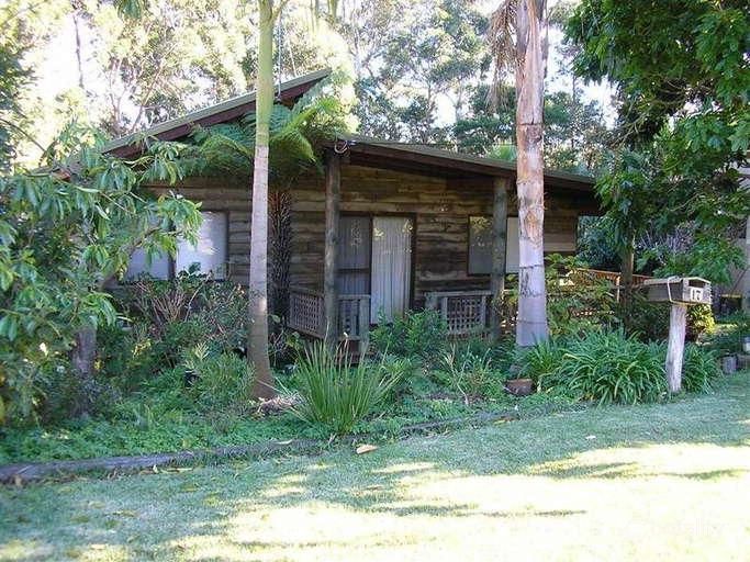 17 Village Rd, South Durras, NSW 2536