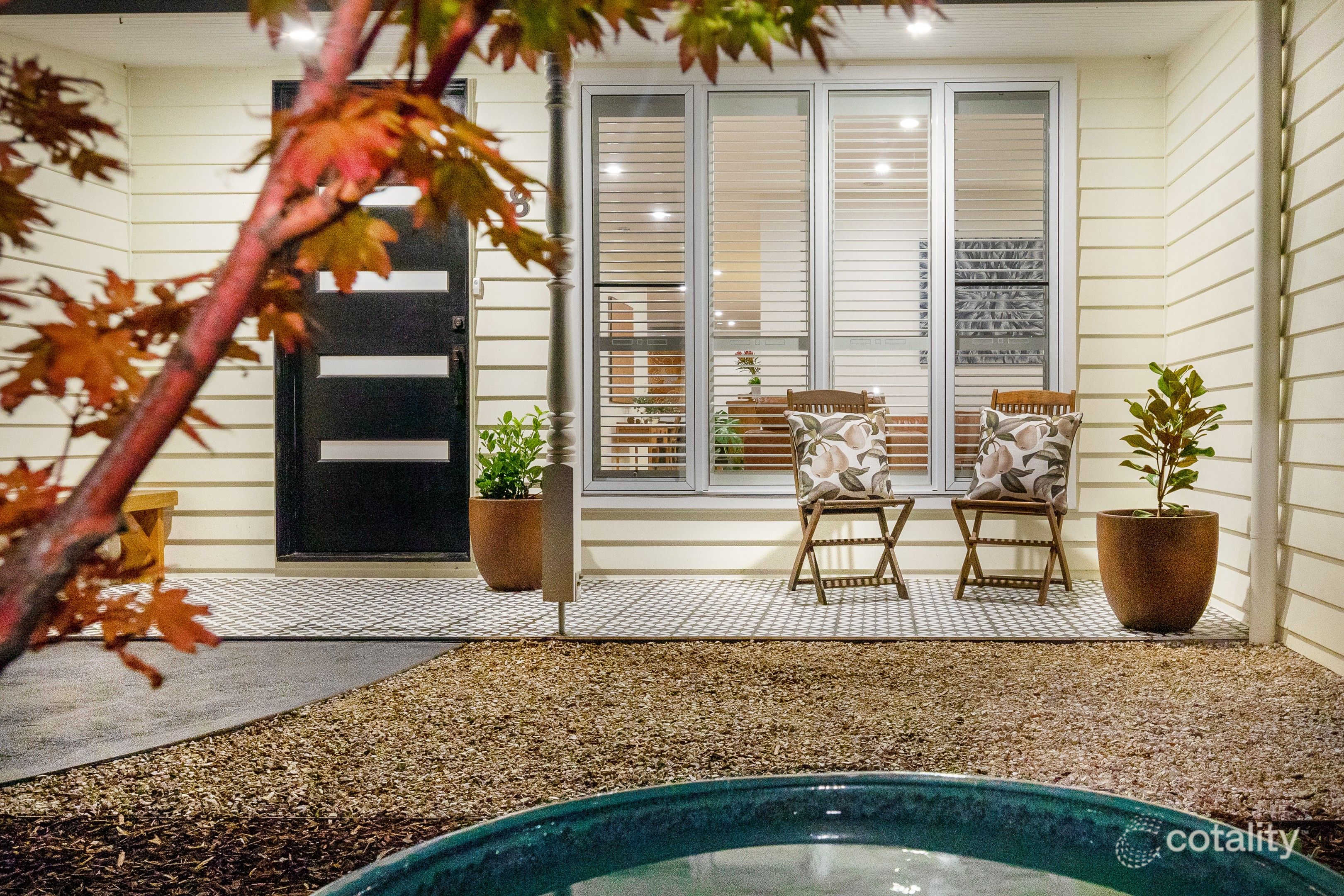 8 Sproule Pl, Woodend, VIC 3442