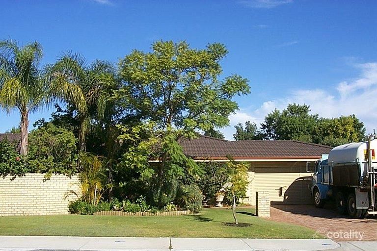 31a Macrae Rd, Applecross, WA 6153