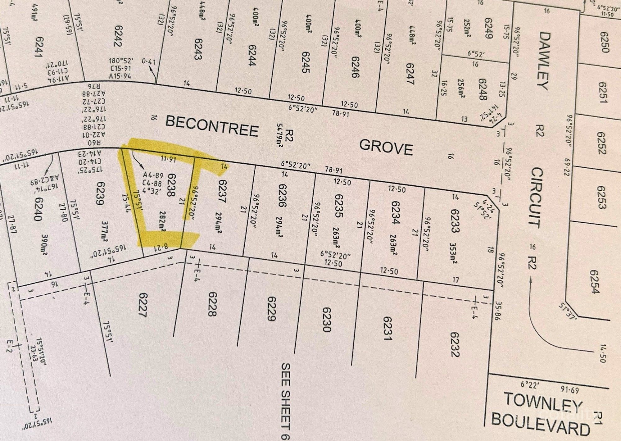 8 Becontree Gr, Werribee, VIC 3030