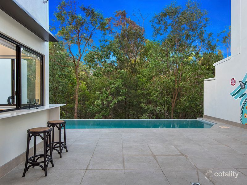 8/15 Sambar Cl, Chermside West, QLD 4032