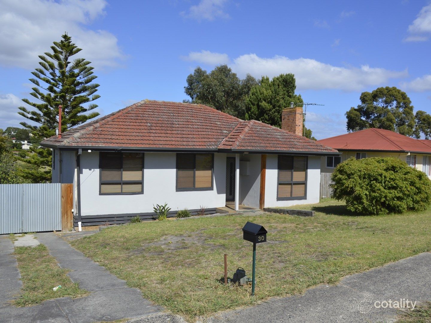 30 Robertson St, Morwell, VIC 3840