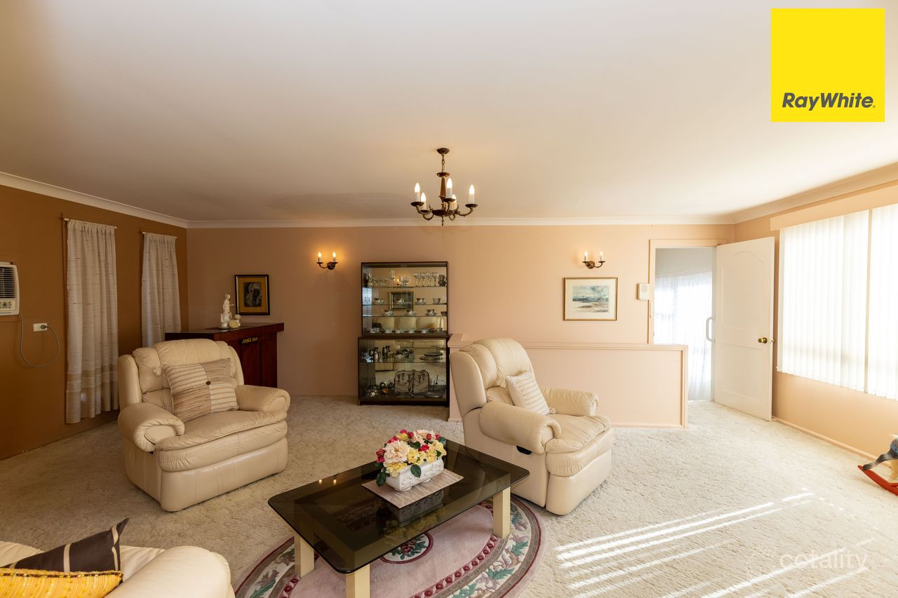 24 Lang St, Inverell, NSW 2360