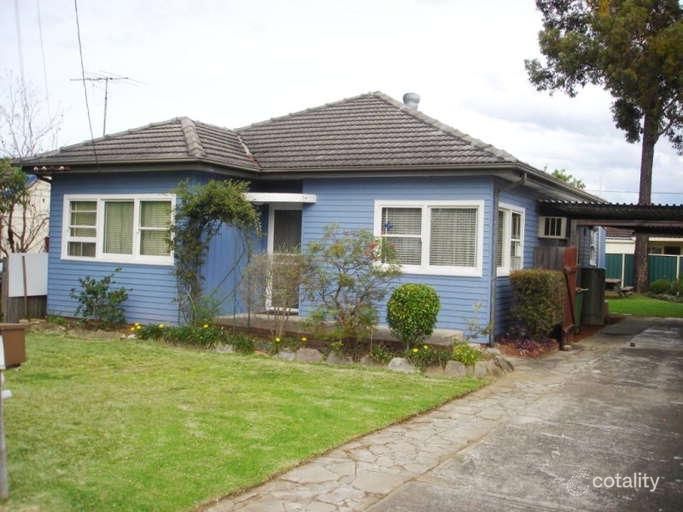34 Rosedale St, Canley Heights, NSW 2166