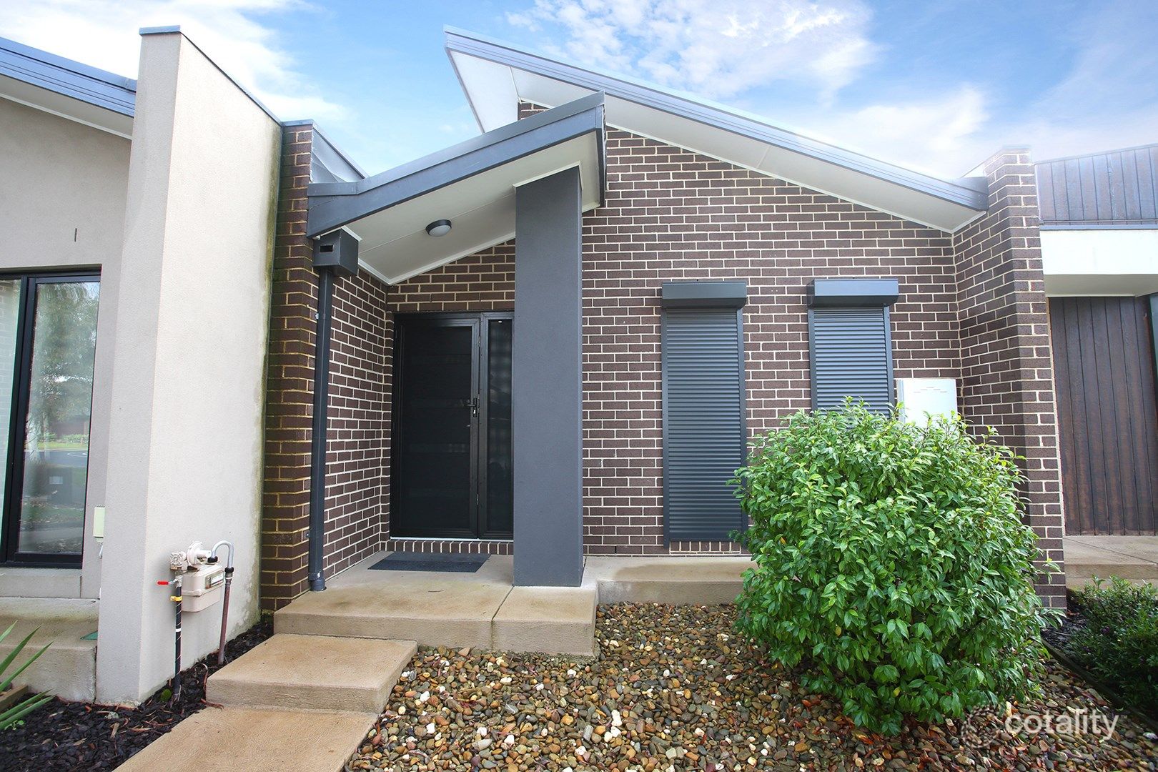 18 Lexington Cres, Officer, VIC 3809