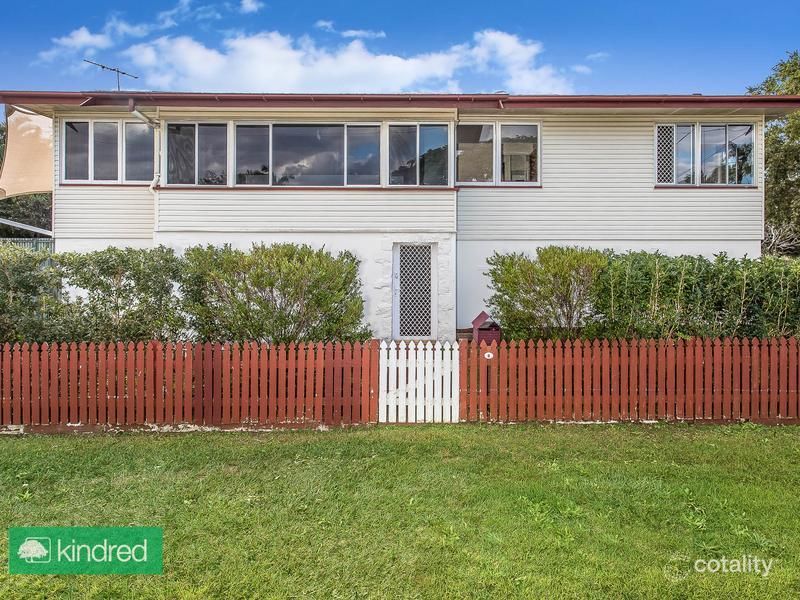 8 Cathie St, Clontarf, QLD 4019