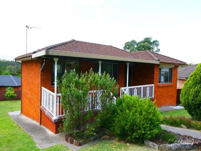 3 Terra Pl, Figtree, NSW 2525