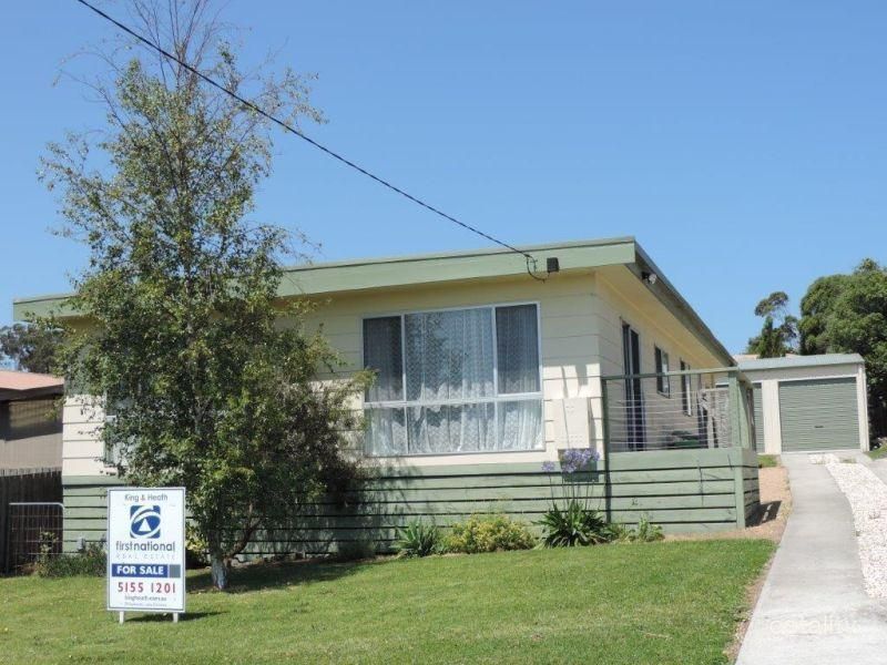 34 Mccullough St, Lakes Entrance, VIC 3909
