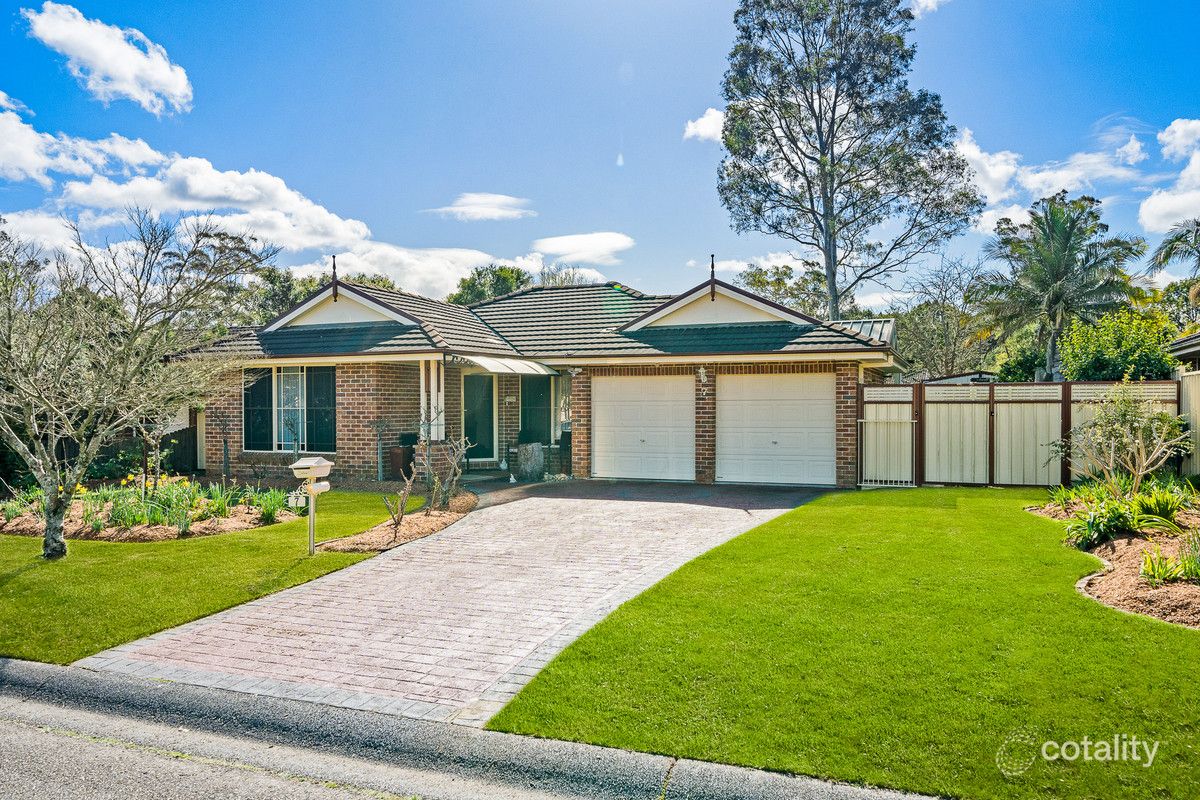 7 Donna Cl, Lisarow, NSW 2250