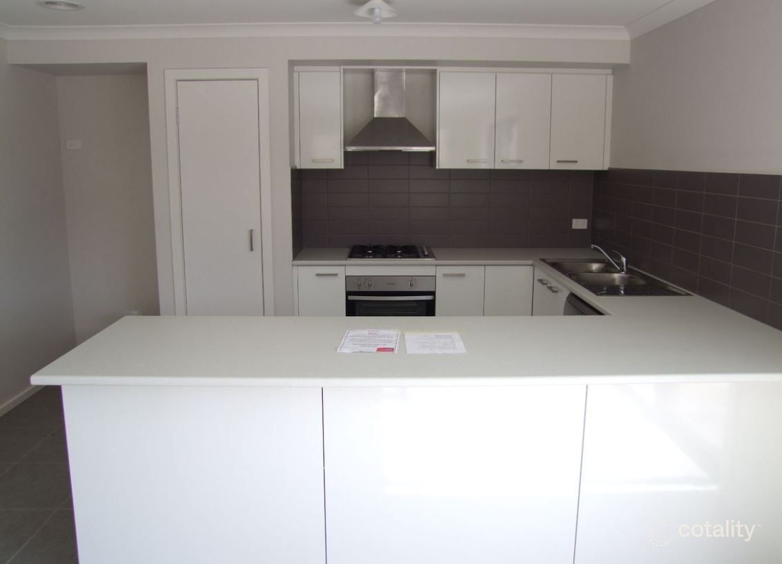 2/5 Verdon St, Sebastopol, VIC 3356