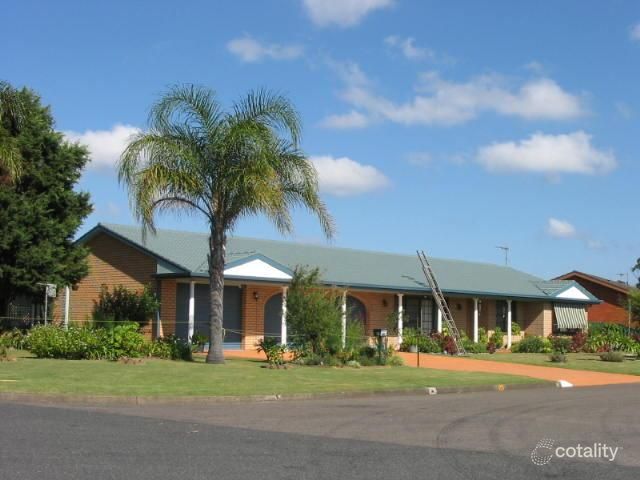 18 Kennewell Pde, Tuncurry, NSW 2428