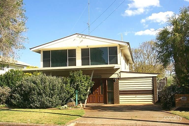 28 Clarice St, Harristown, QLD 4350