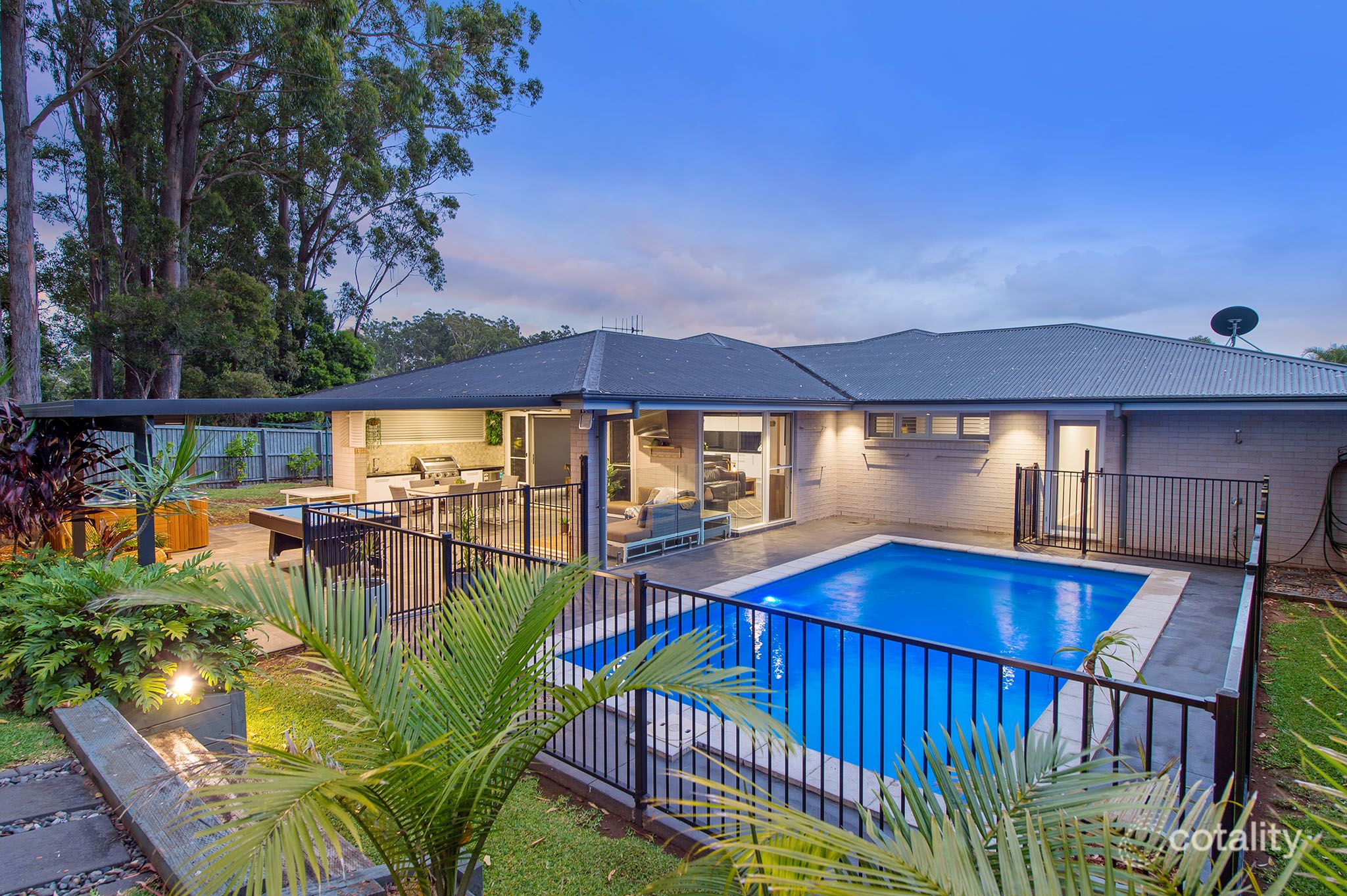 102 Capital Dr, Thrumster, NSW 2444