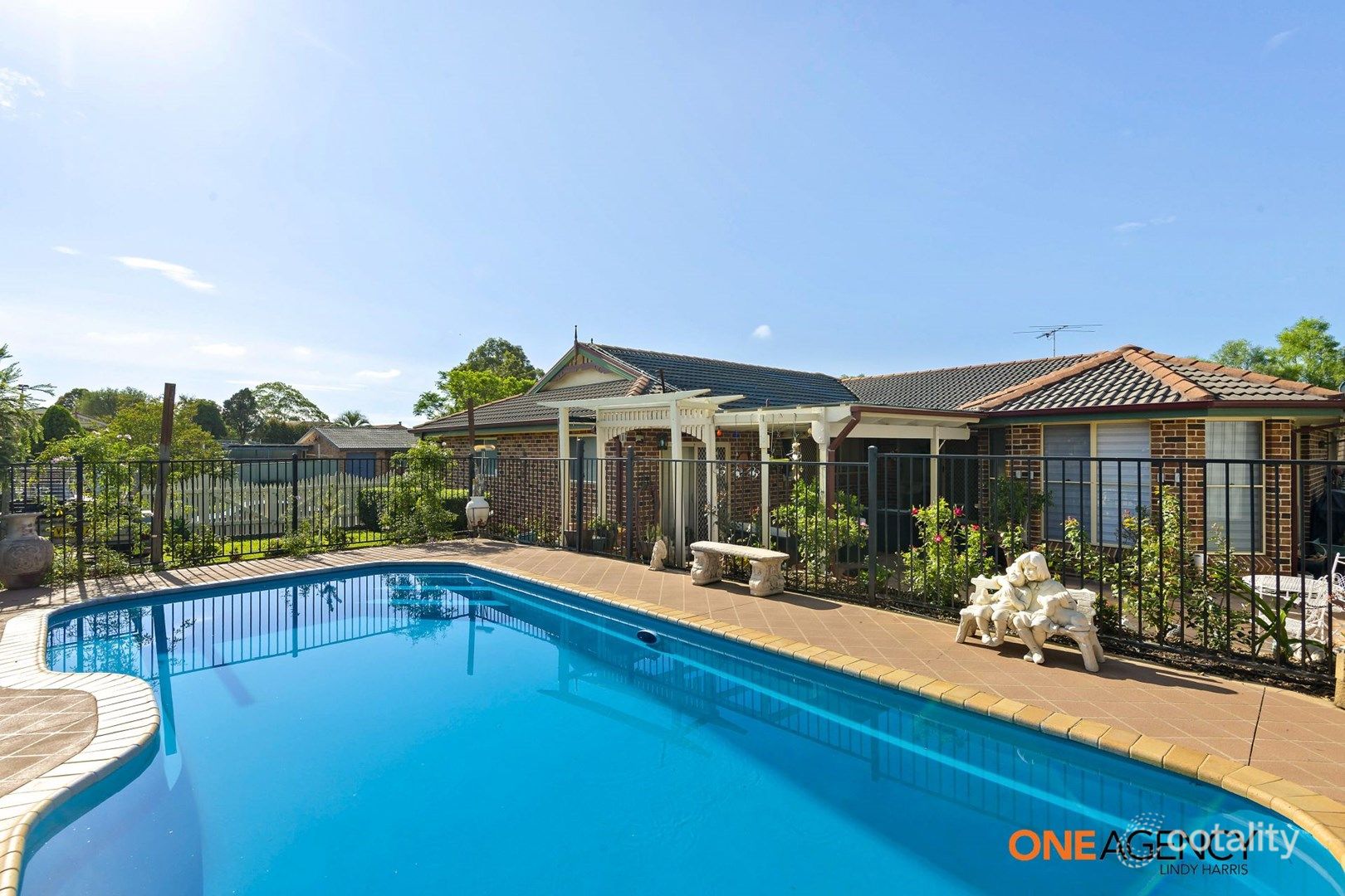 16 Casey Dr, Hunterview, NSW 2330