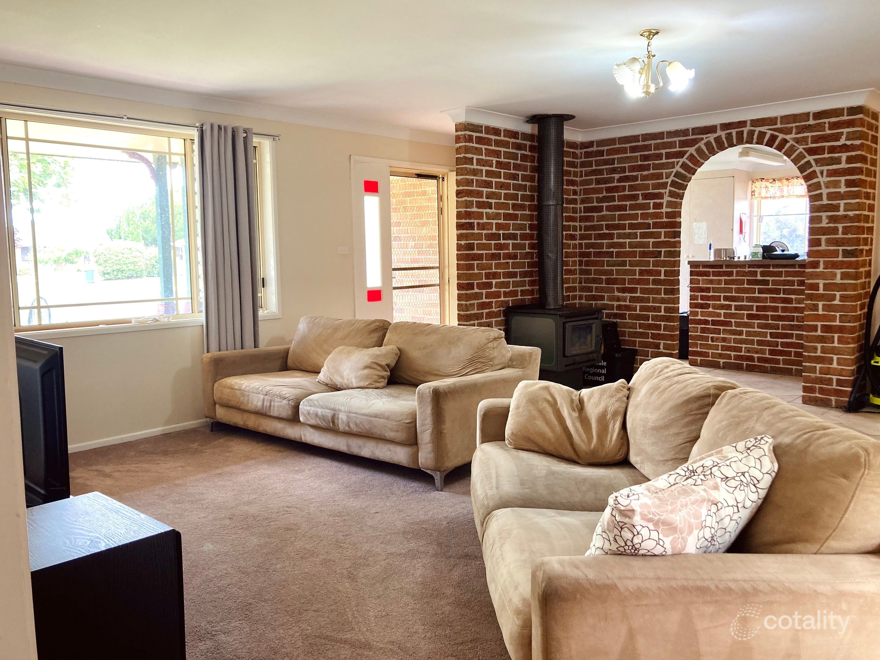 6 Fiona Pl, Armidale, NSW 2350