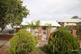 4 Exmouth Rd, Glanville, SA 5015