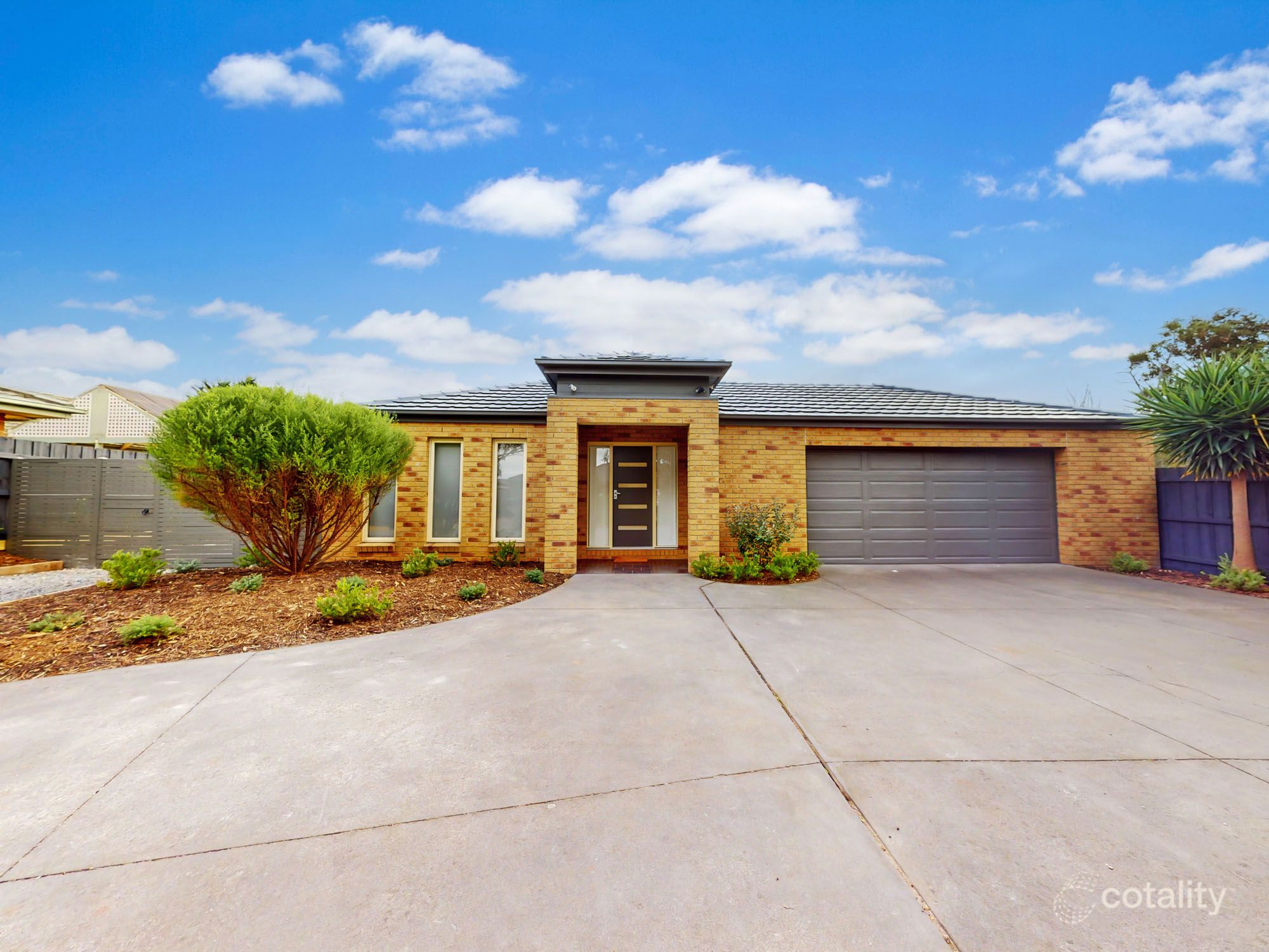 17 Emarald Cl, Mornington, VIC 3931