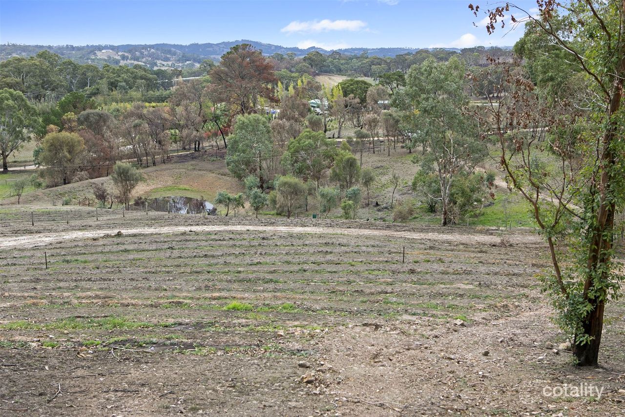 82 Lee Rd, Kenton Valley, SA 5233