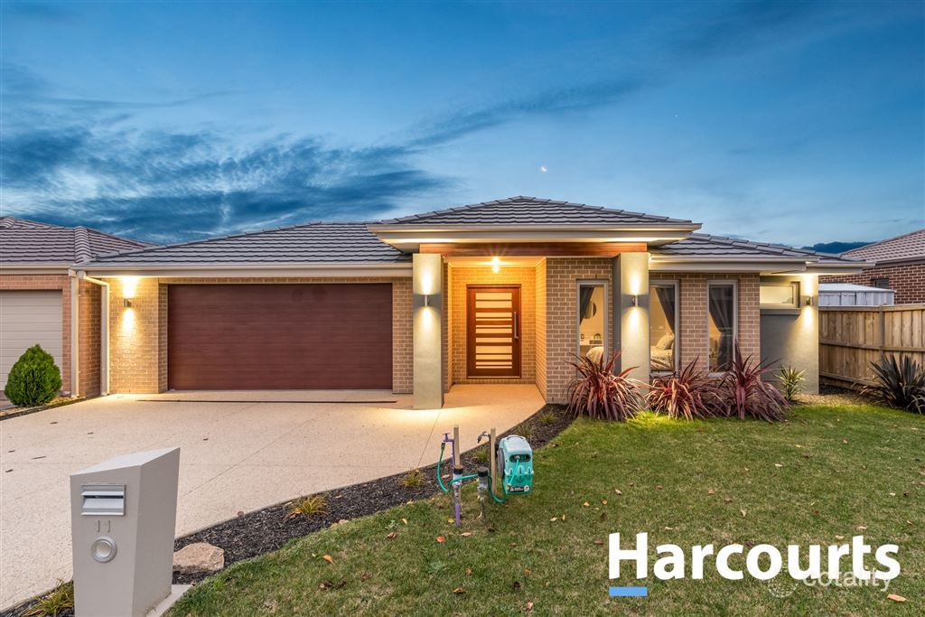 11 Watford Ave, Cranbourne West, VIC 3977