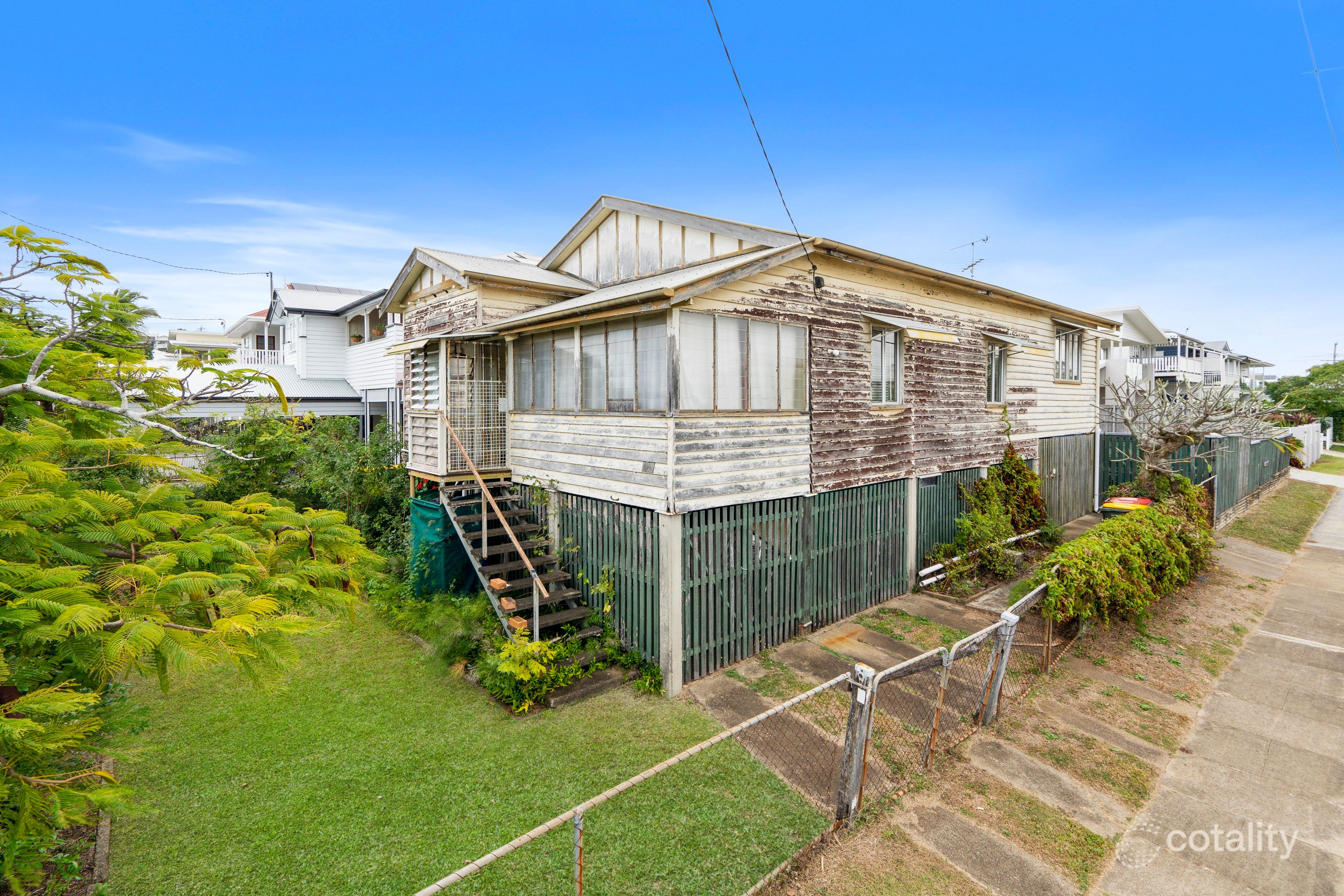 192 Gordon Pde, Manly, QLD 4179