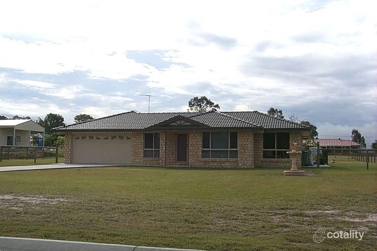27 Roseberry Pl, Burpengary East, QLD 4505