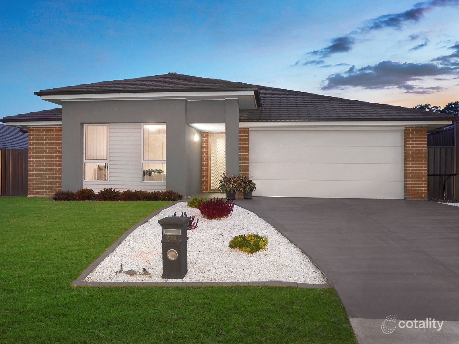 226 Johns Rd, Wadalba, NSW 2259