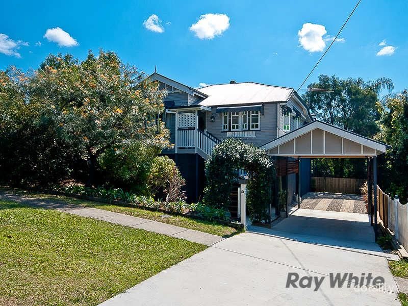 15 June St, Mitchelton, QLD 4053