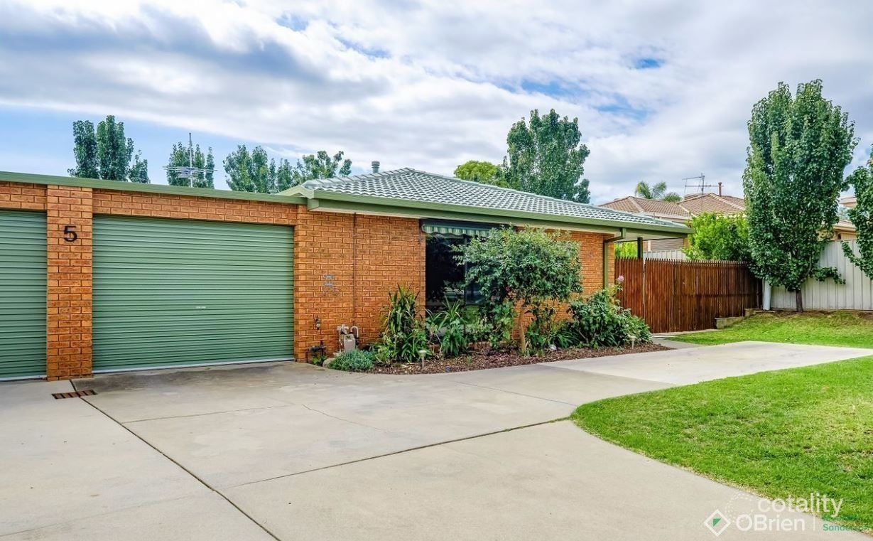 2/5 Eleanore Ct, West Wodonga, VIC 3690