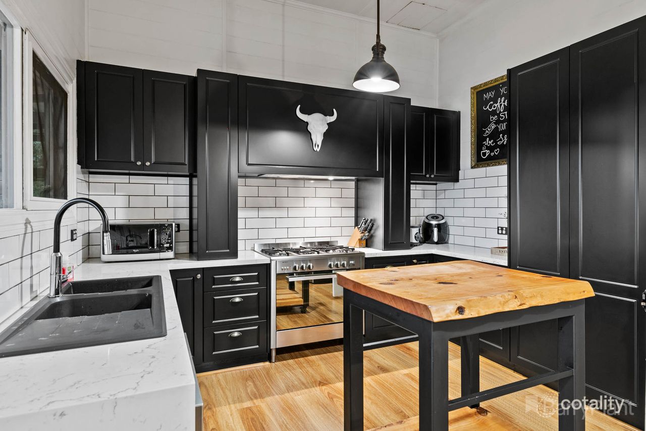 140 Longwarry-Drouin Rd, Longwarry, VIC 3816