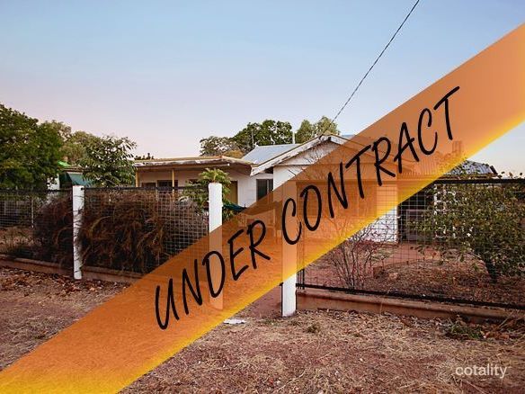 17 Judith St, The Gap, QLD 4825