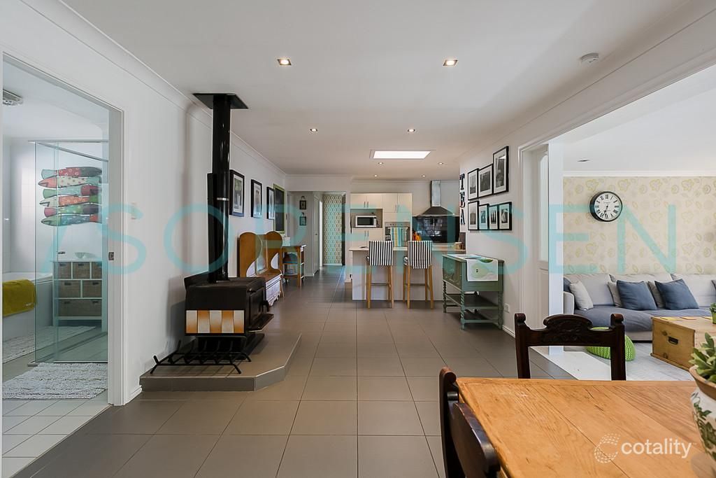 25 Pacific Hwy, Lake Haven, NSW 2263