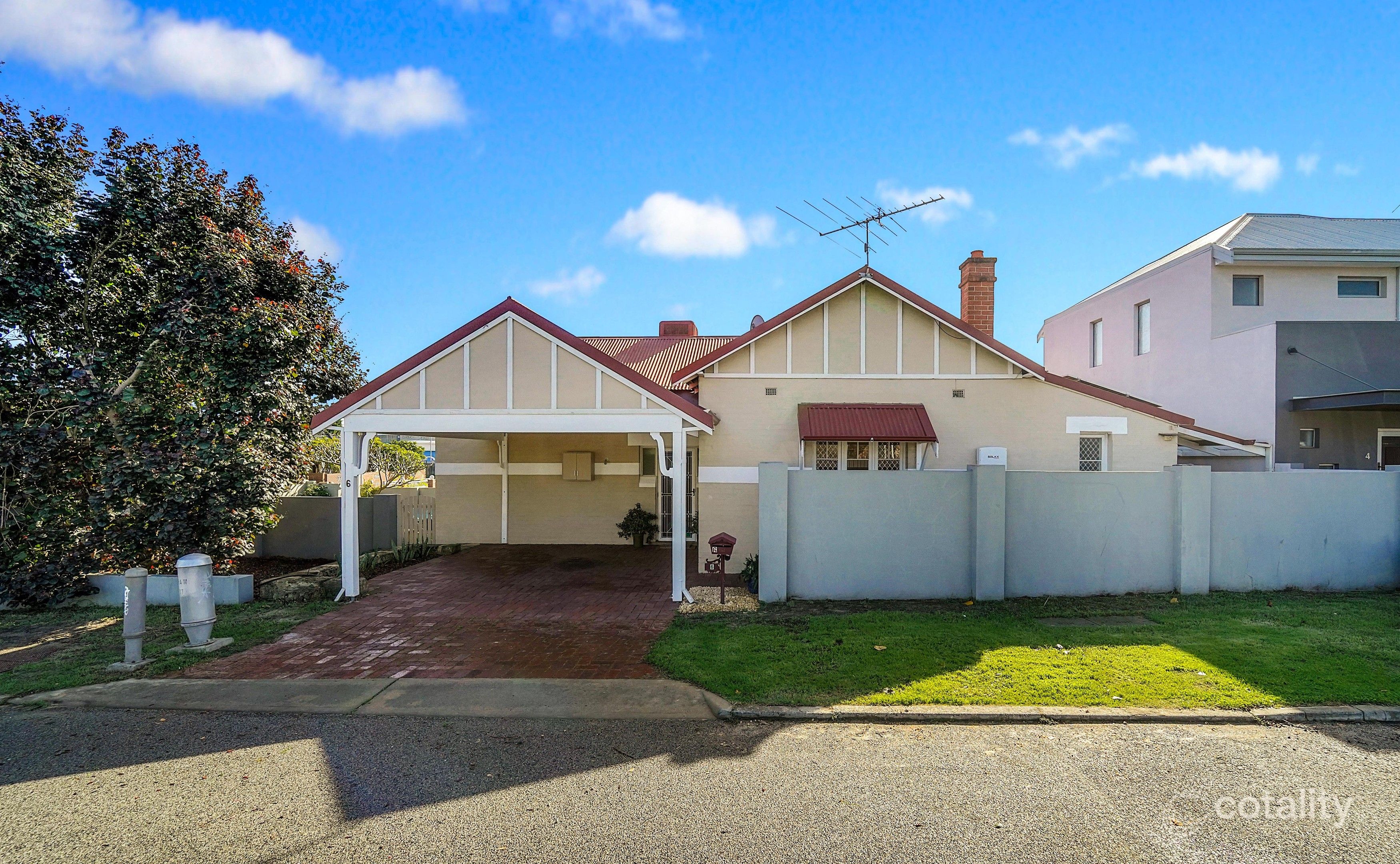 6 Anzac Rd, North Perth, WA 6006