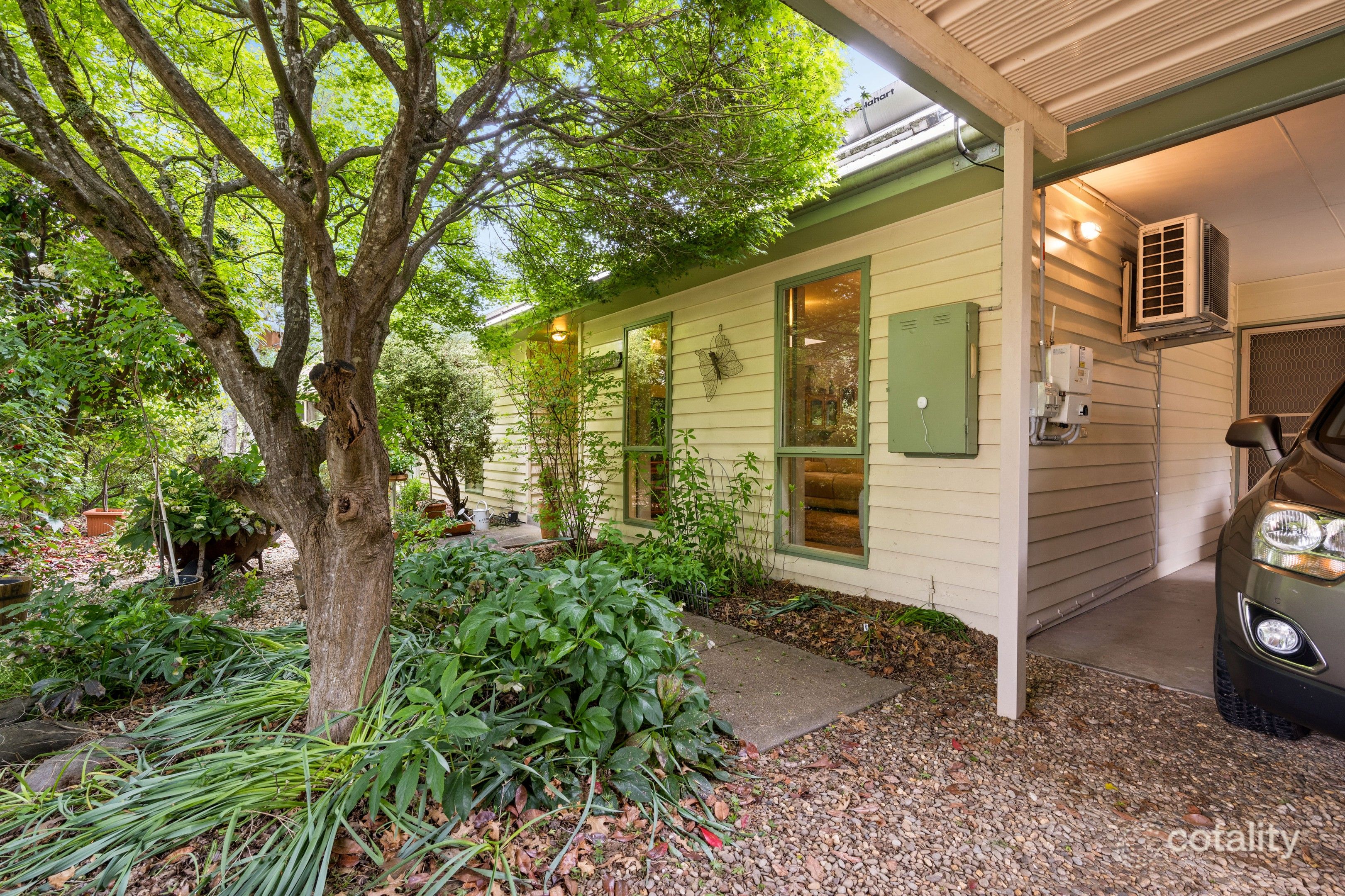 6 Lumley Dr, Bright, VIC 3741