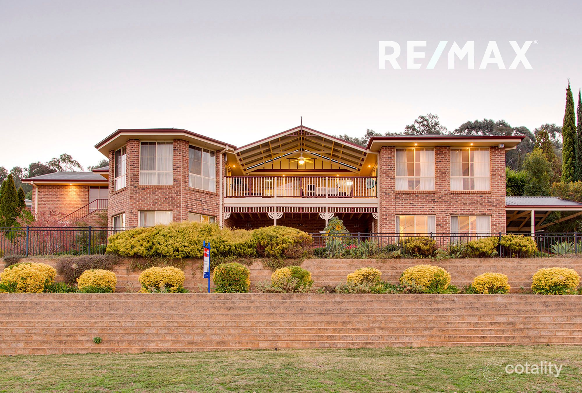 7 Gibbes Cl, Kooringal, NSW 2650