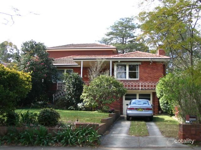 27 Inverallan Ave, West Pymble, NSW 2073