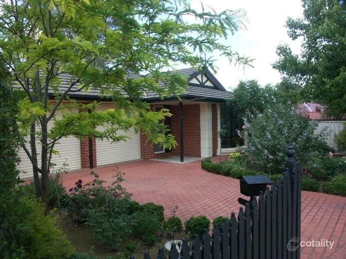 4 Yarnbury Rd, Elizabeth North, SA 5113