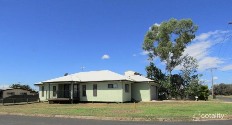 2 Cherry St, Blackwater, QLD 4717