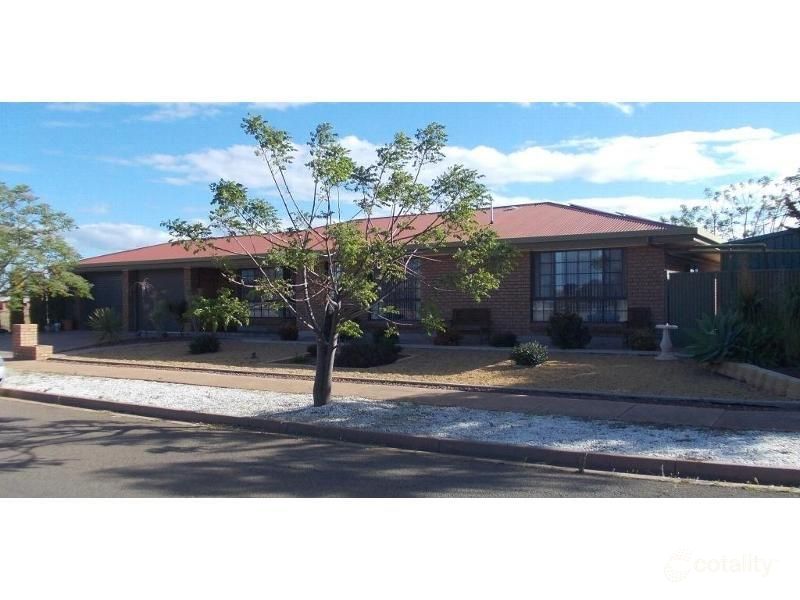 58 Lockwood Cres, Whyalla Stuart, SA 5608