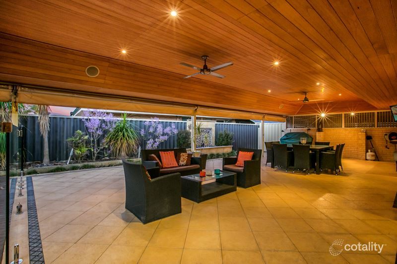 12 Paradise Gr, Atwell, WA 6164