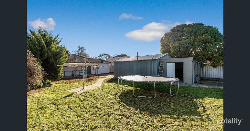 17 Hope St, Kangaroo Flat, VIC 3555