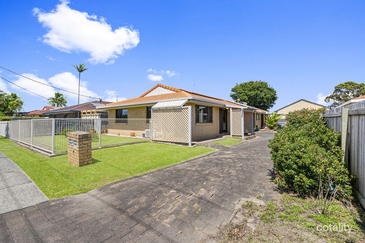 1/49 Government Rd, Labrador, QLD 4215