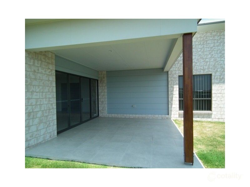 14 Bronte Pl, Urraween, QLD 4655