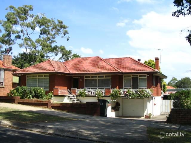 61 Cairns St, Riverwood, NSW 2210
