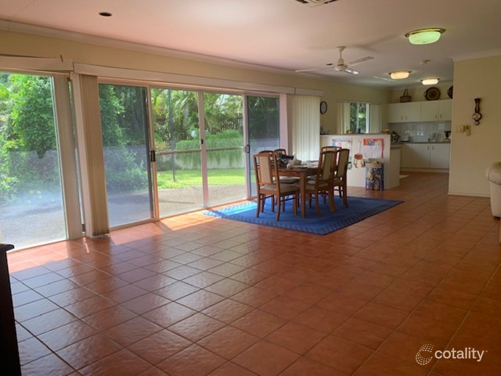 11 Benn St, Brinsmead, QLD 4870