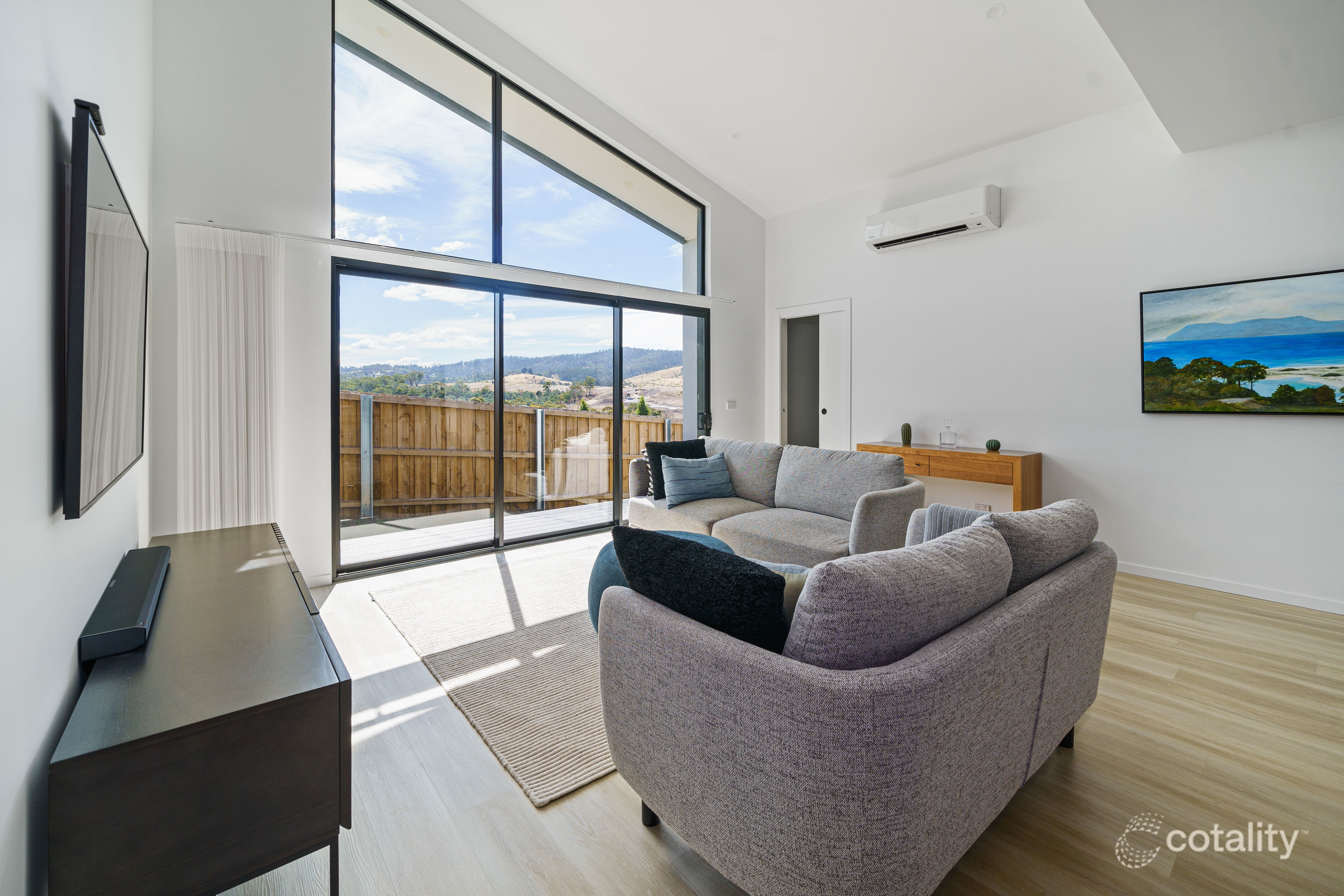 1/40 Emerald Dr, Rokeby, TAS 7019