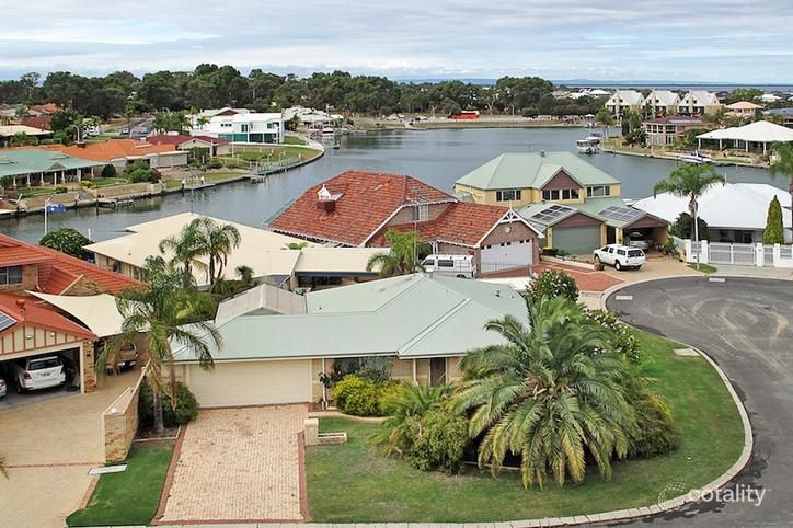8 Fitzroy Cl, Dudley Park, WA 6210