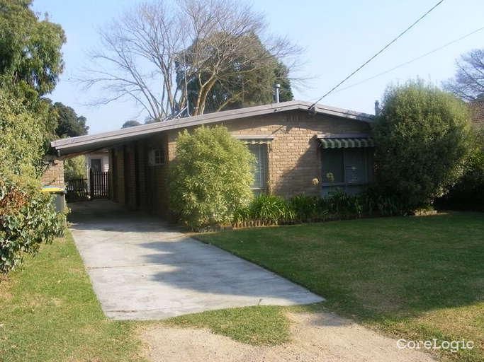 18 Clovelly Ave, Rosebud, VIC 3939